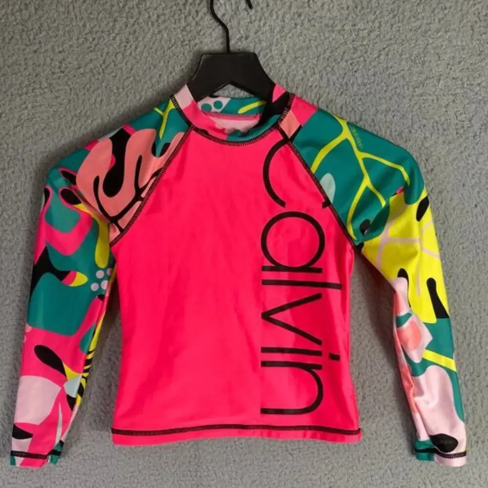 Calvin Klein Girls Rash Guard Swim Top S Pink Long Sleeve UV Protection 7 Beach